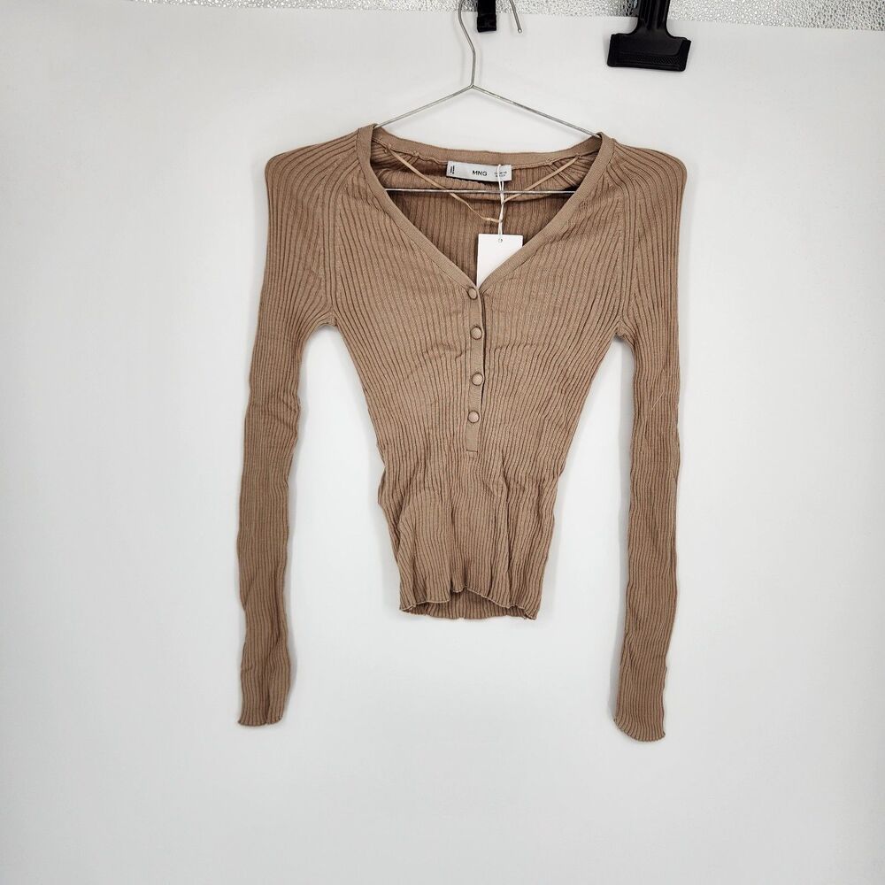 Mango Women's XS Light Pastel Grey V-Neck Ribbed Knit Sweater NWT